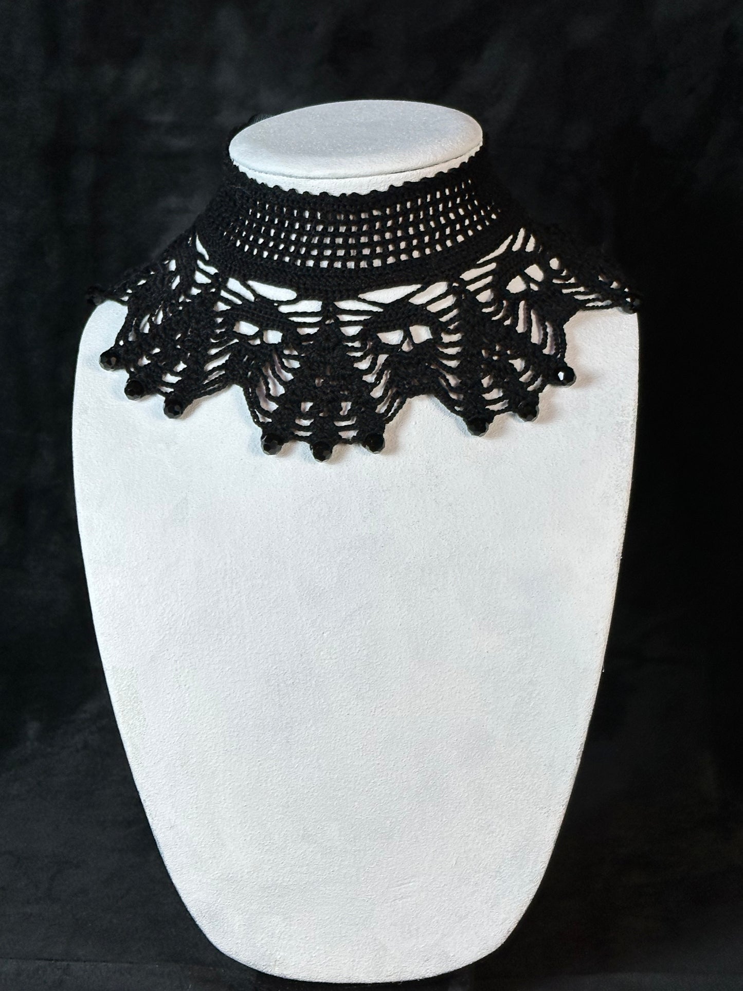 Gothic Skull Collar