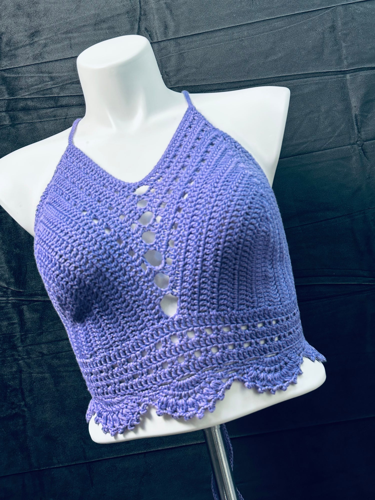 Crop Tops & Bralettes