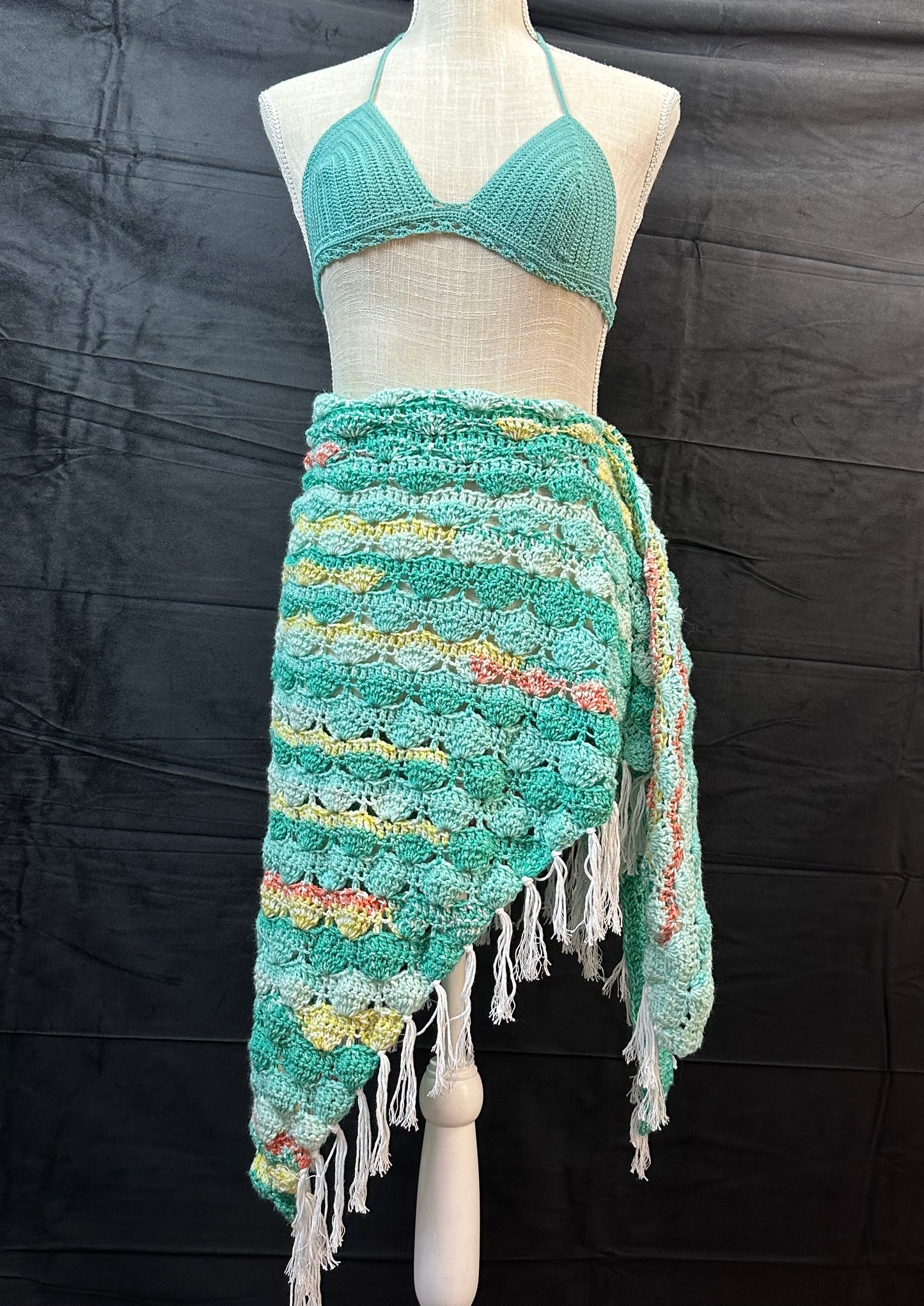Seashells by the Tropical Seashore Wrap/Shawl