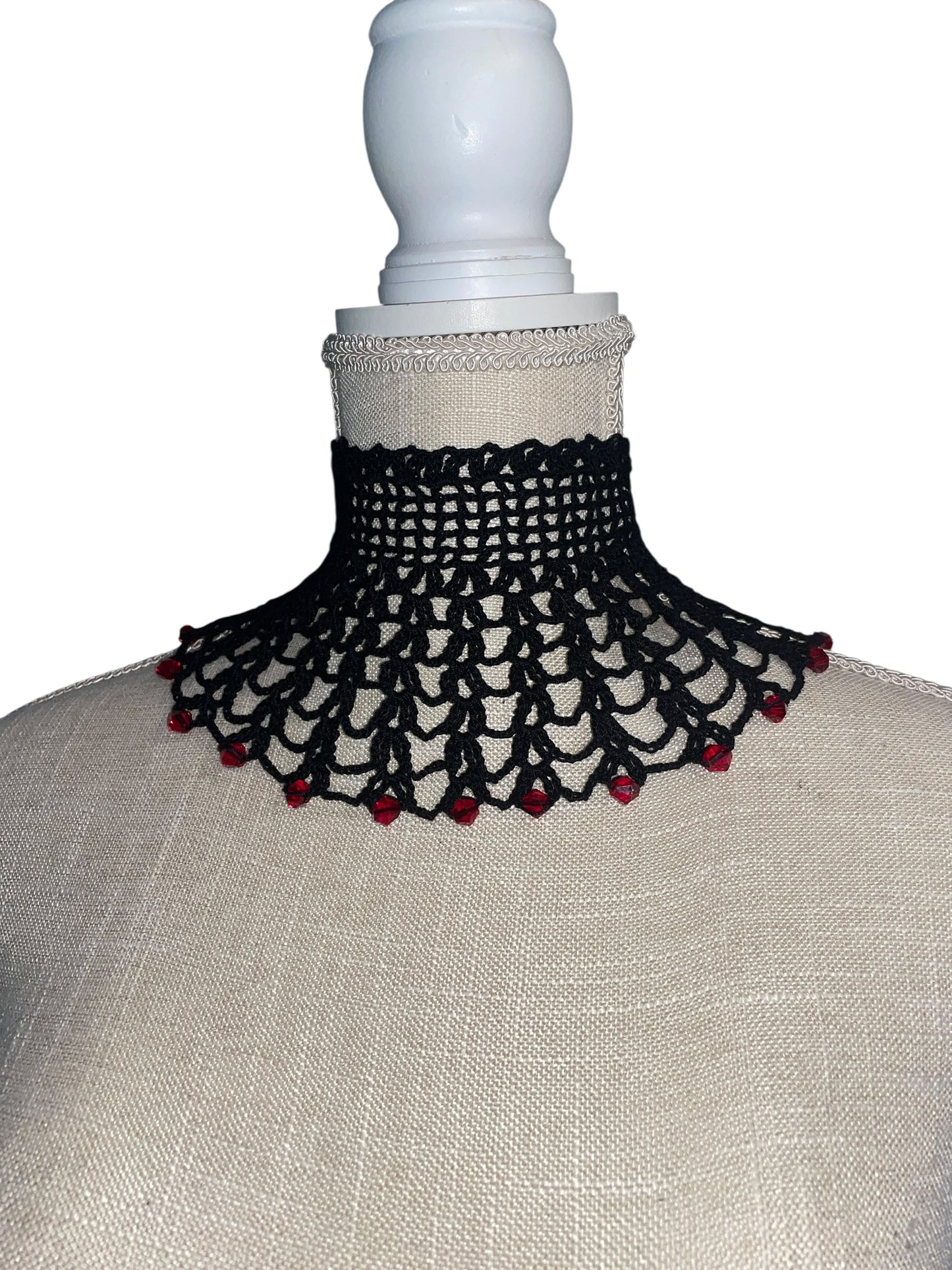 Victorian Shell Choker